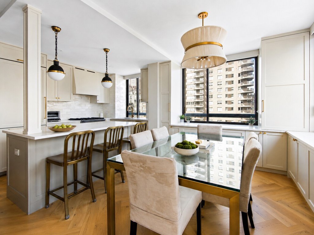 171 East 84th Street, Unit 20C photo 2