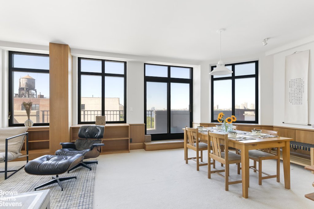 222 Riverside Drive, Unit PH1/C photo 2