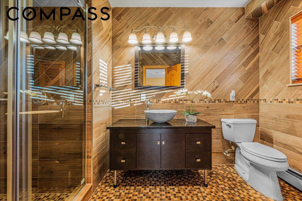 1021 Bayside Avenue, Unit 1 photo 21