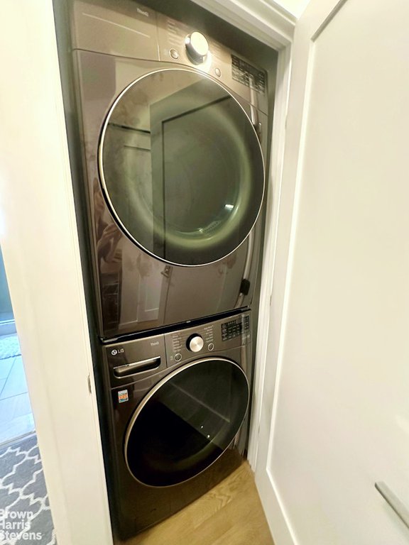 710 Riverside Drive, Unit 5A photo 8