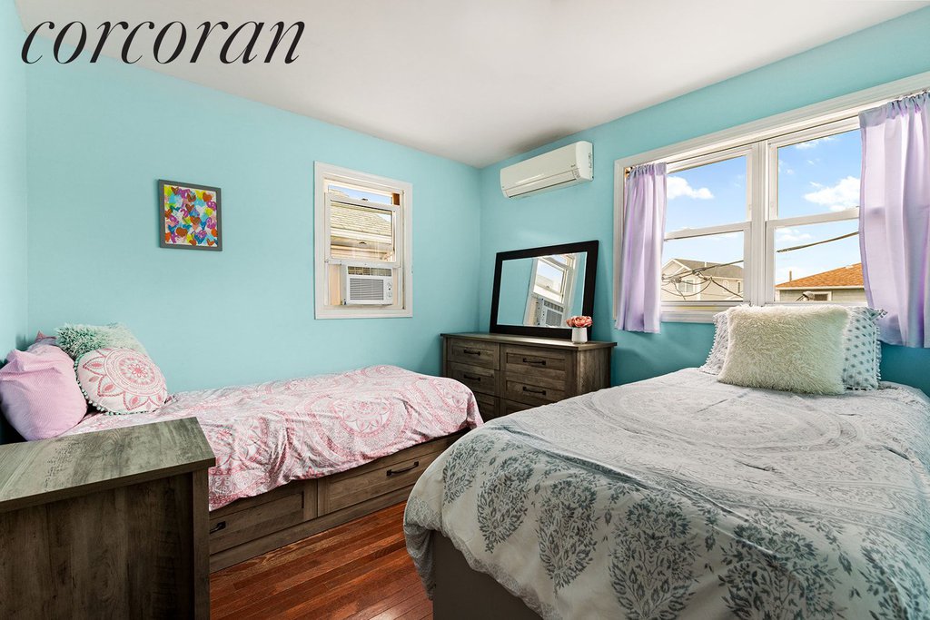 2-49 Hillside Avenue – For Sale photo 7