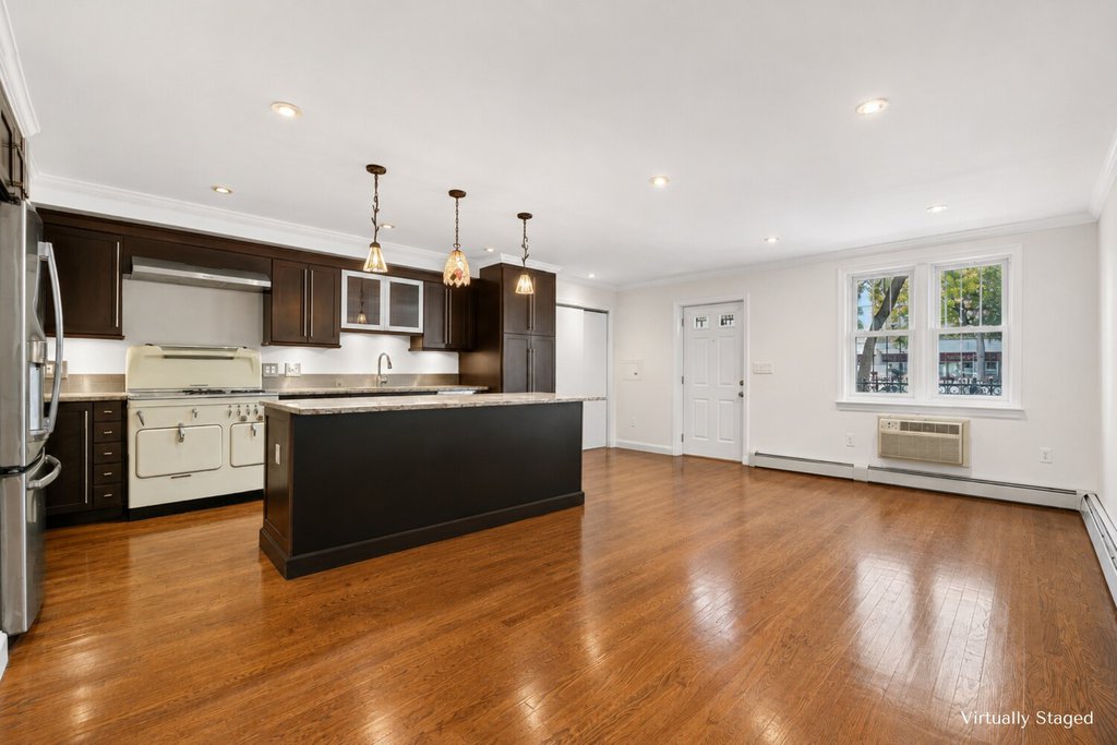1451 Fifth Avenue, Unit 3FAM photo 4