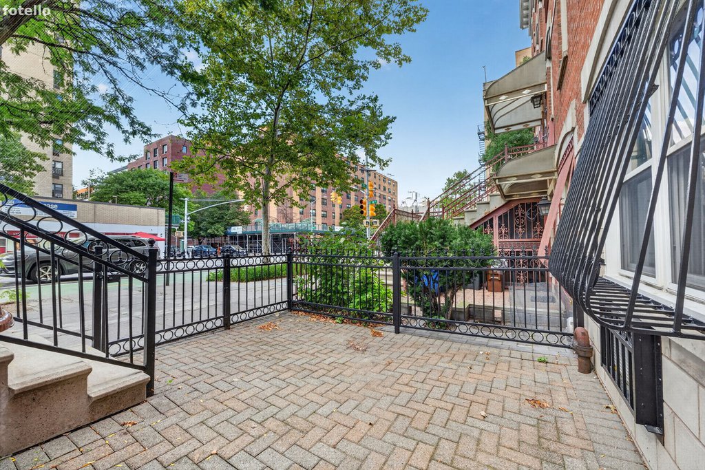 1451 Fifth Avenue, Unit 3FAM photo 7