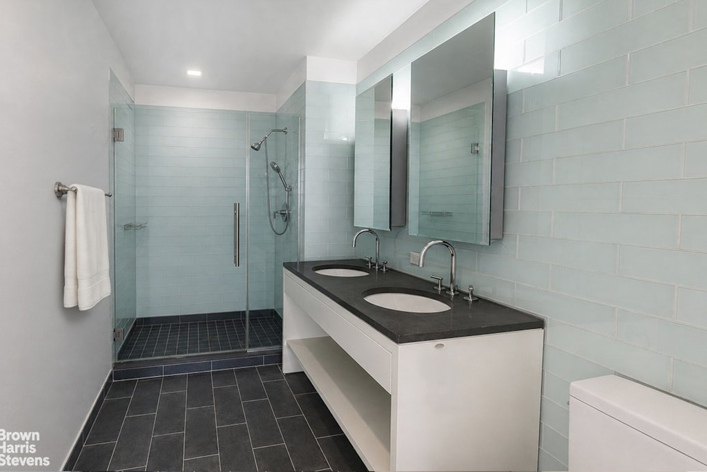 310 West 52nd Street, Unit 24H photo 6