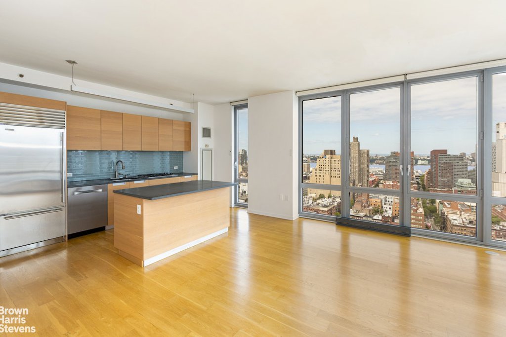 310 West 52nd Street, Unit 24H photo 11