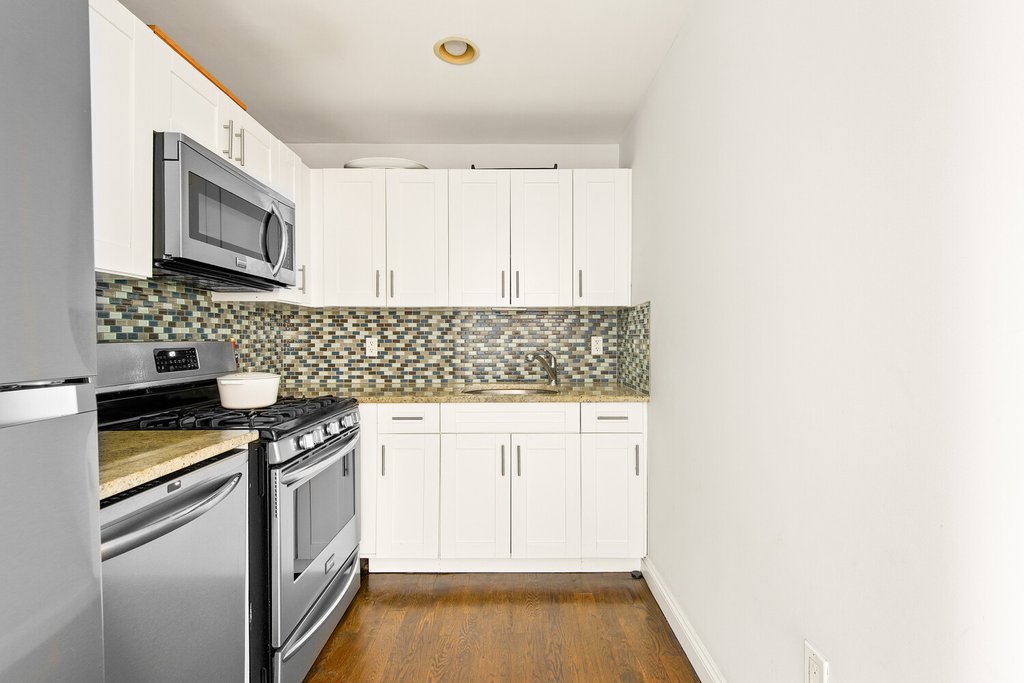 1138 Ocean Avenue, Unit 8G photo 4