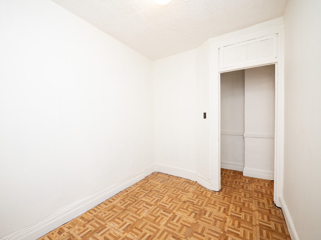 334 East 65th Street, Unit 21 photo 6