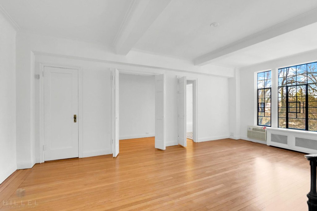 20 Continental Avenue, Unit 4A photo 14
