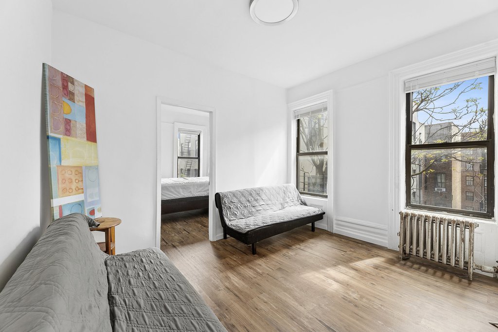 30 Macombs Place, Unit 54 photo 2