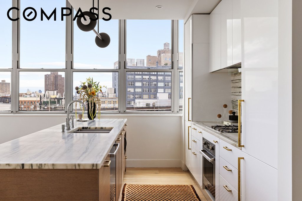 338 Berry Street, Unit 6D photo 4