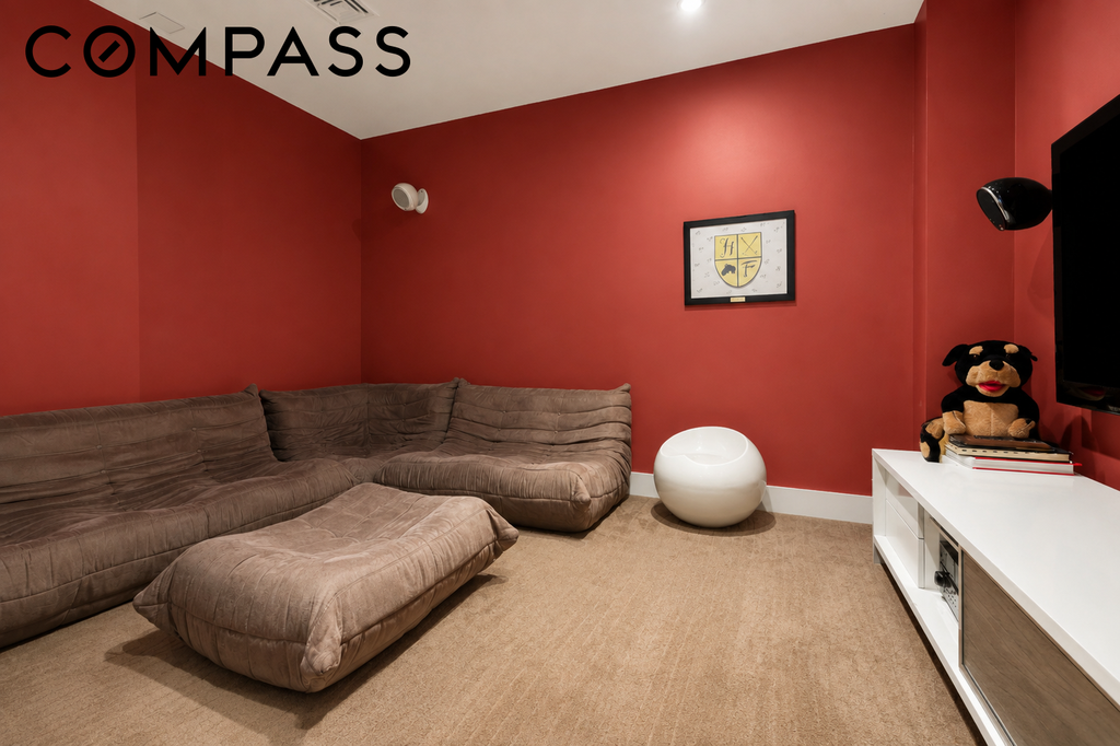 111 Fulton Street, Unit 601 photo 4