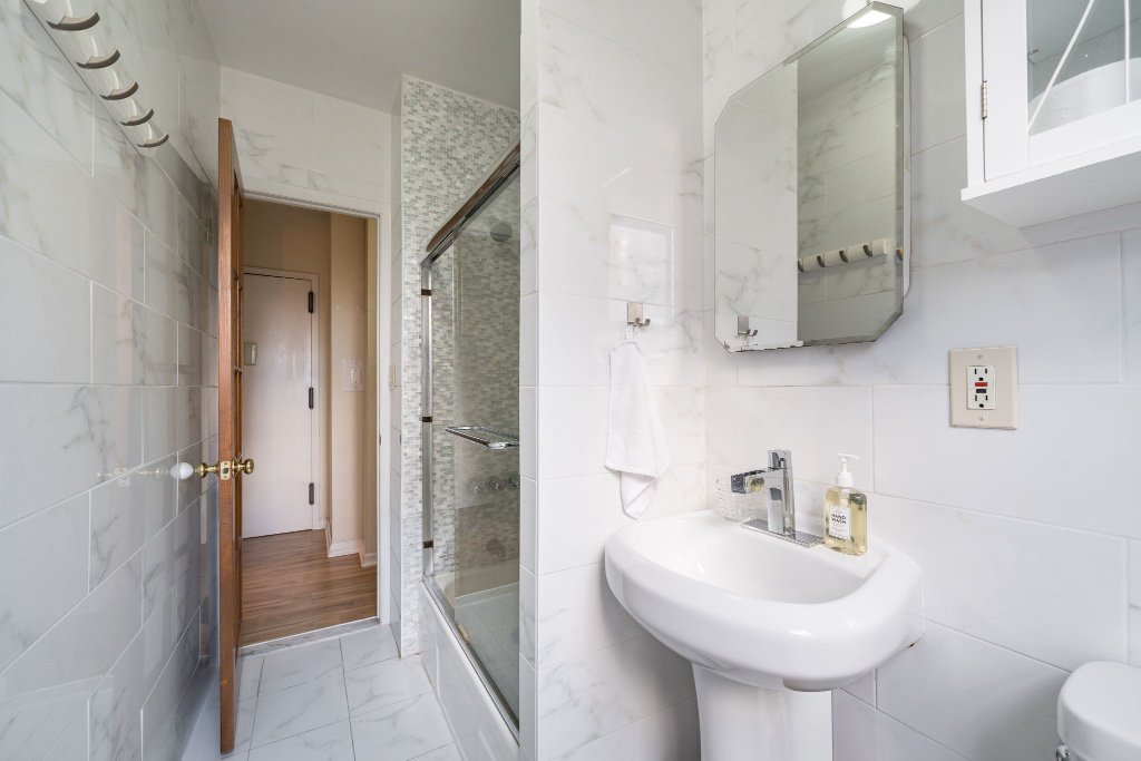3115 Broadway, Unit Apt52/53 photo 8