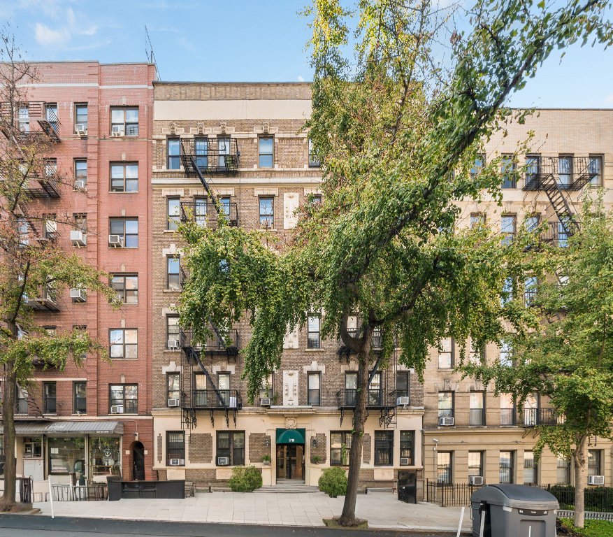 3115 Broadway, Unit Apt52/53 photo 22