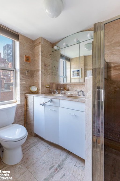 439 East 51st Street, Unit 7B photo 13