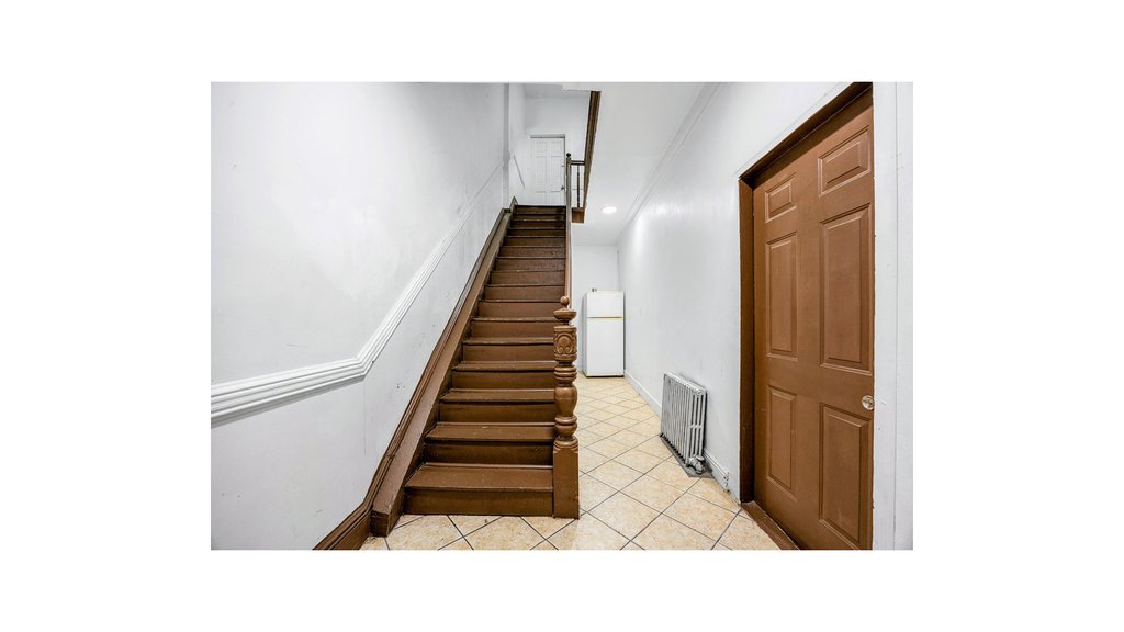 1156 Glenmore Avenue – For Sale photo 10