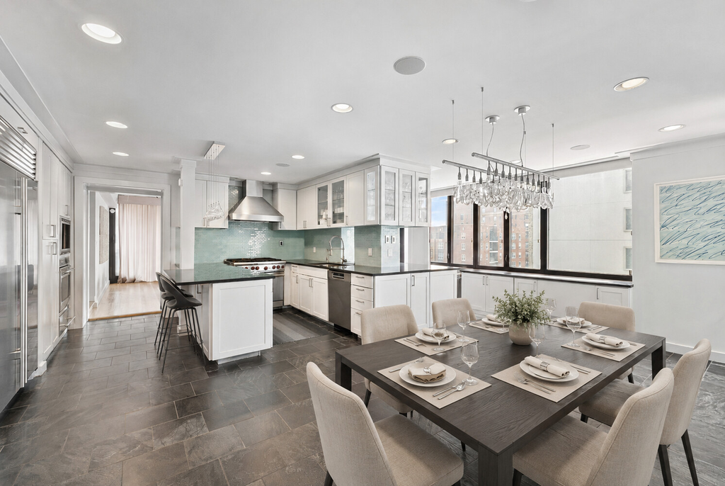 52 East End Avenue, Unit 10ABC photo 3