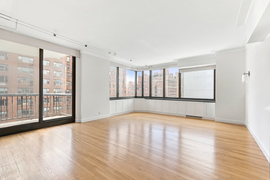 52 East End Avenue, Unit 10ABC photo 2