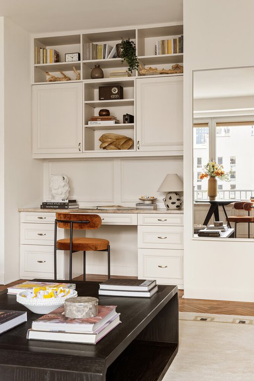 216 East 47th Street, Unit 22B photo 4