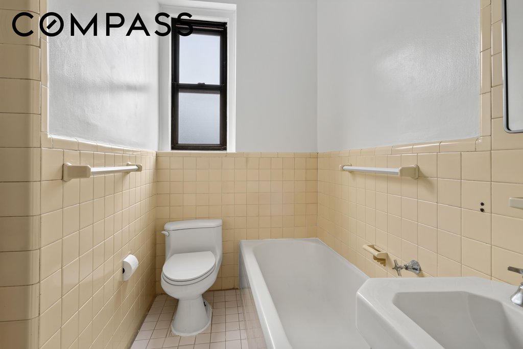 152 East 94th Street, Unit PHE photo 17