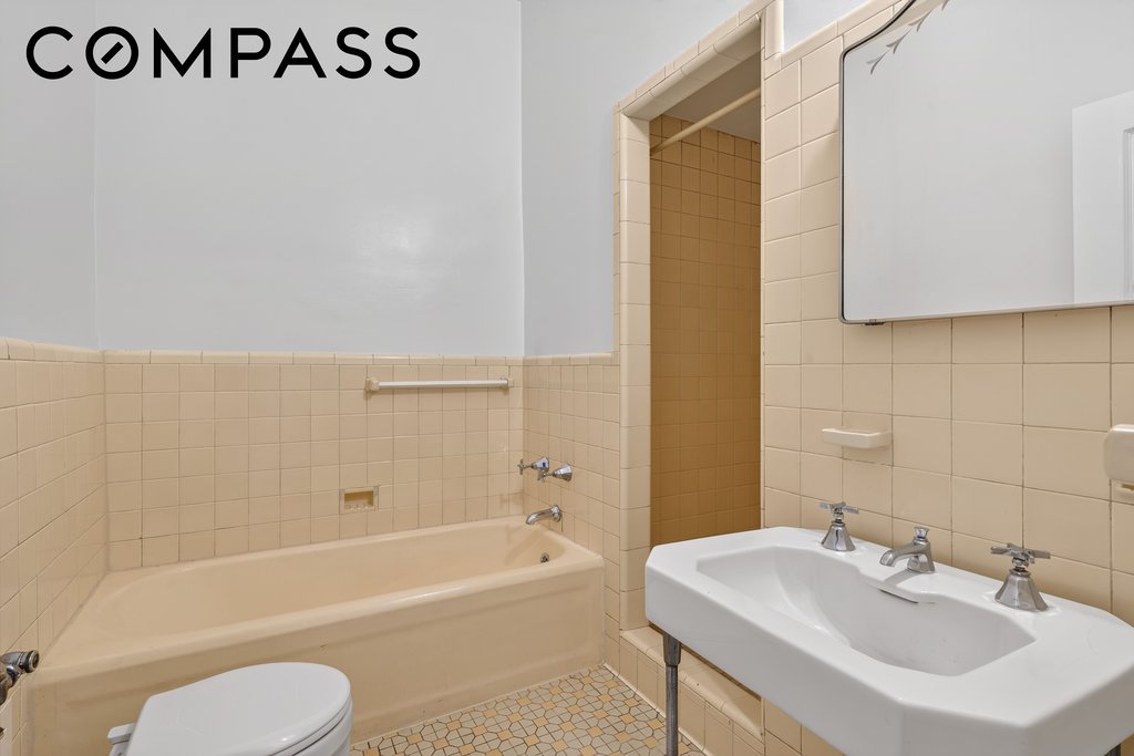 152 East 94th Street, Unit PHE photo 26