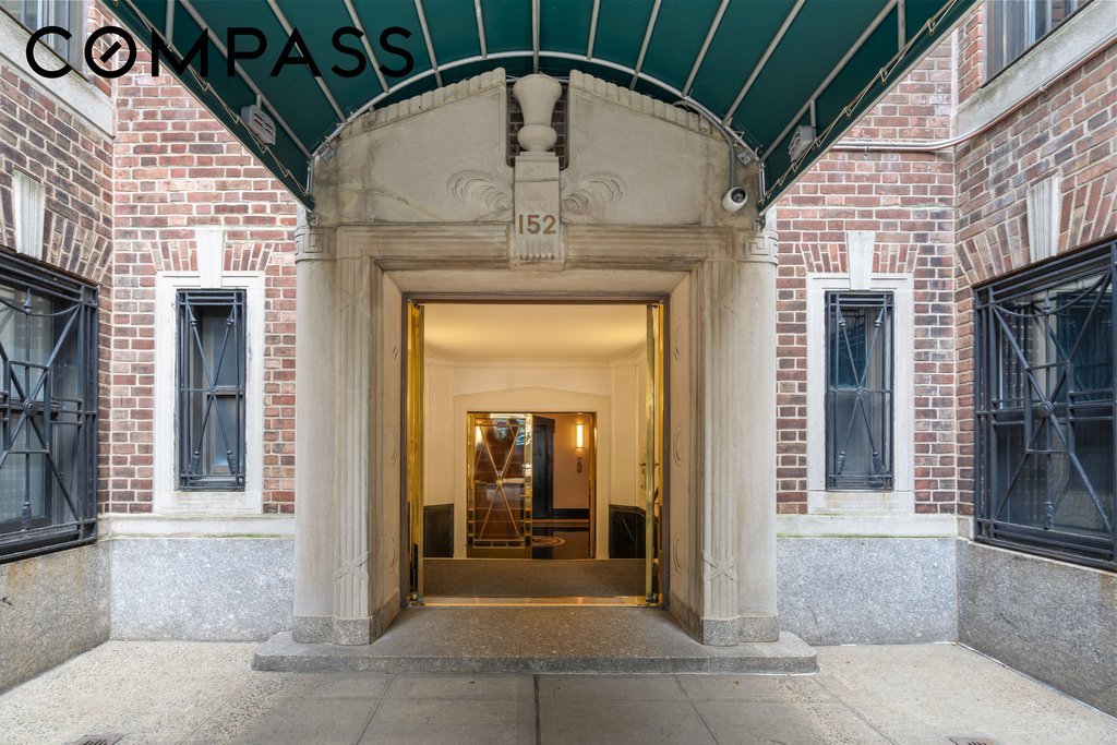 152 East 94th Street, Unit PHE photo 30