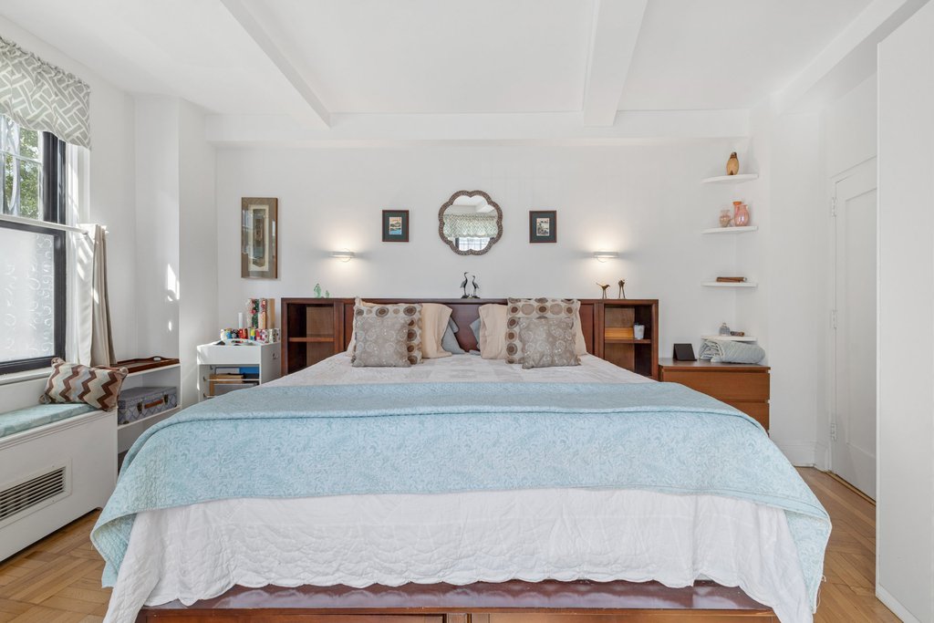 33 Riverside Drive, Unit 1C photo 6