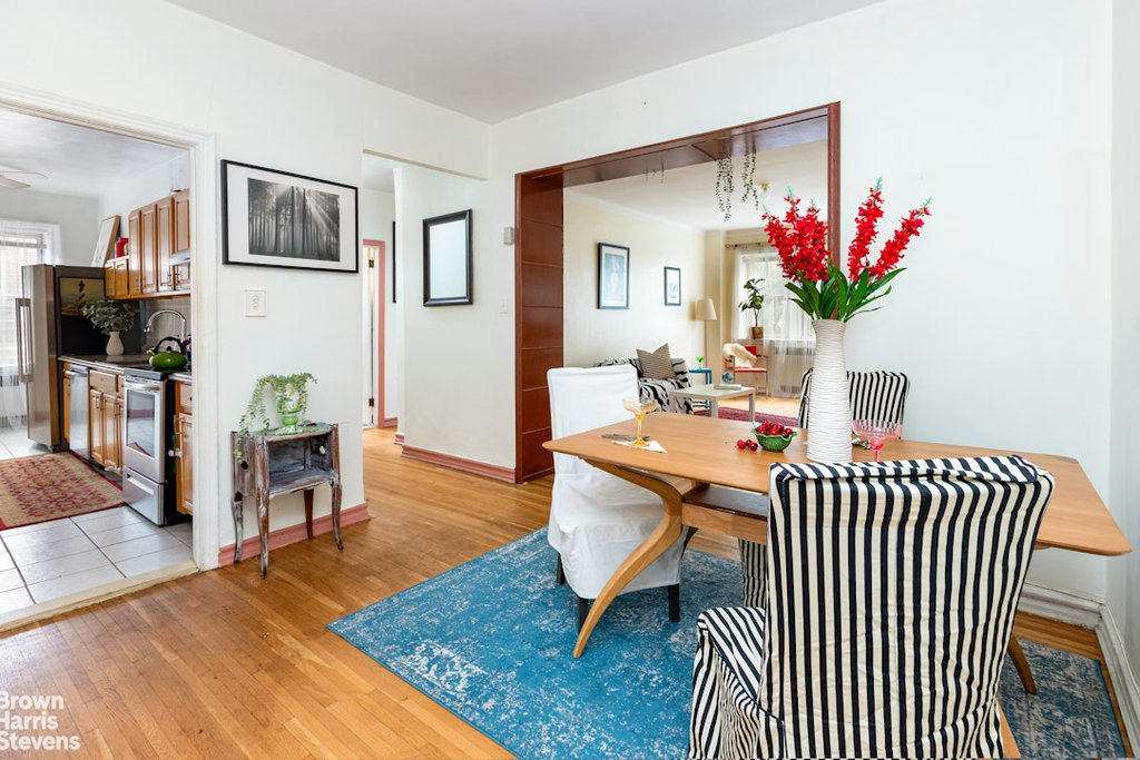 86-10 34th Avenue, Unit 215