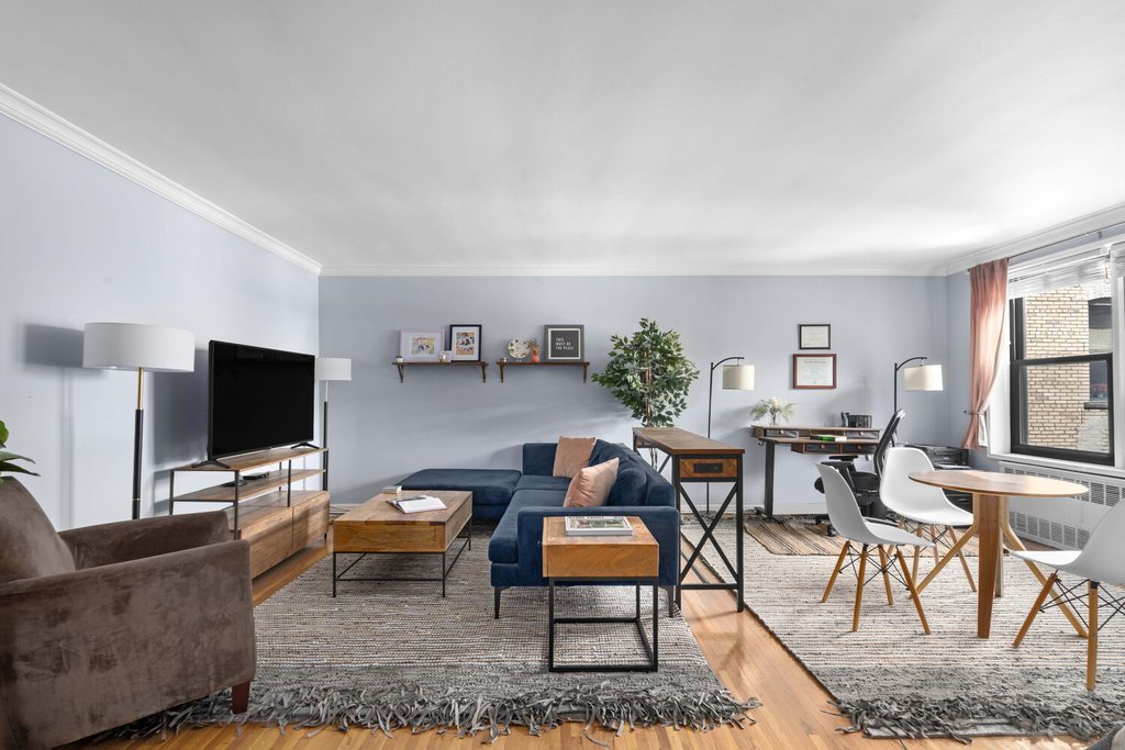 7423 Ridge Boulevard, Unit 6G