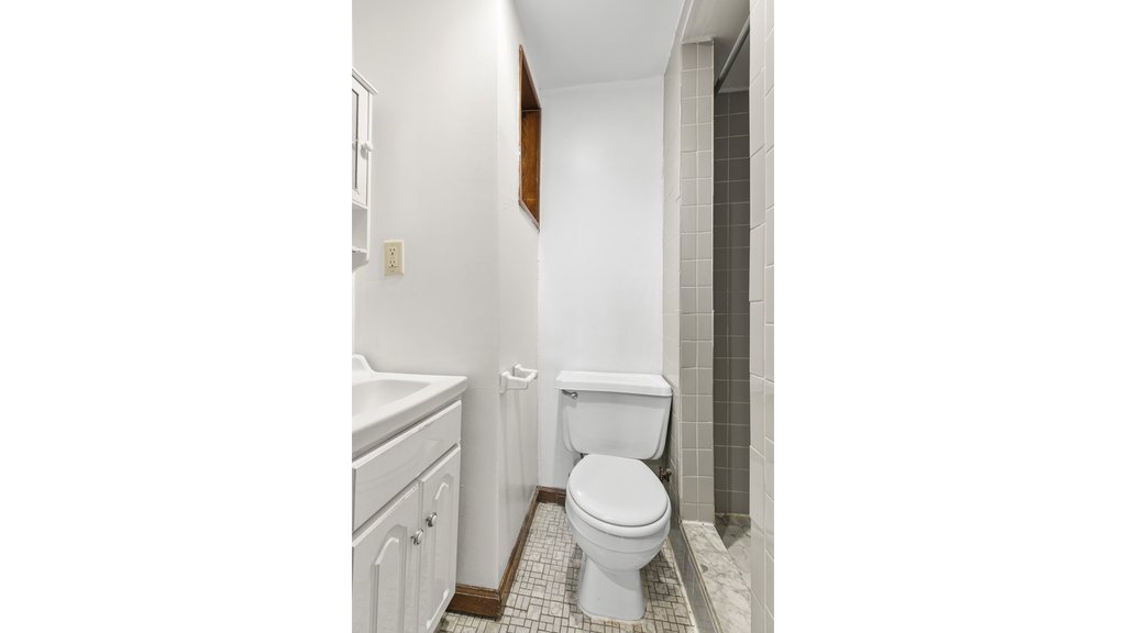 212 East 88th Street, Unit 5B photo 5