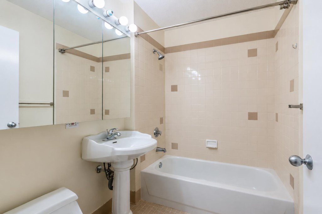 4-74 48th Avenue, Unit 14M photo 8