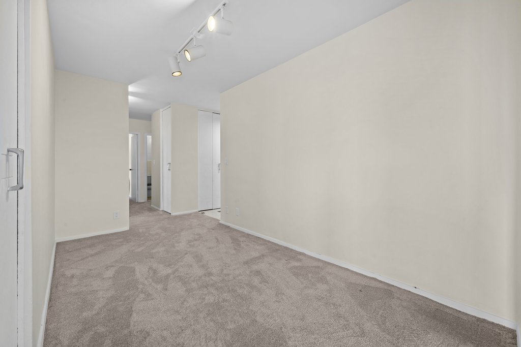 555 Kappock Street, Unit 21D photo 15
