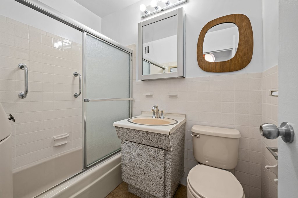 555 Kappock Street, Unit 21D photo 25