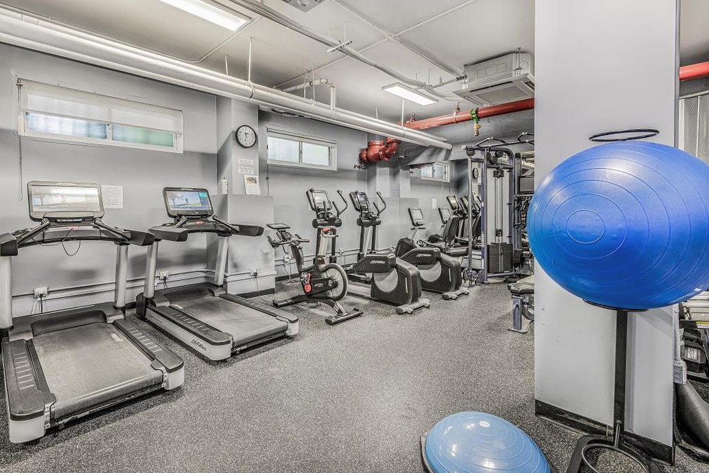 303 West 66th Street, Unit 2GE photo 17