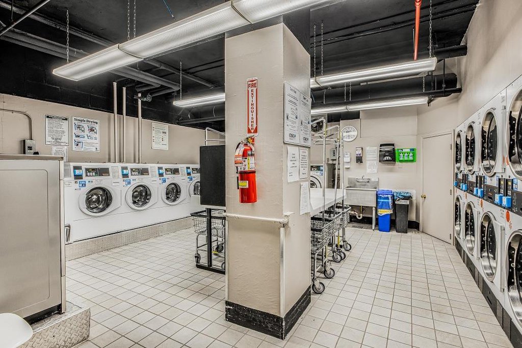 303 West 66th Street, Unit 2GE photo 18
