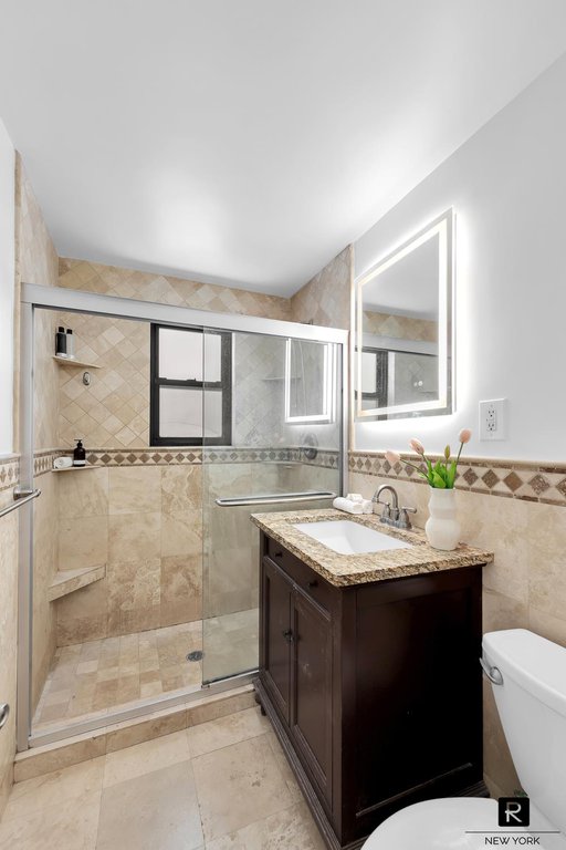 140 East 56th Street, Unit 2K photo 5