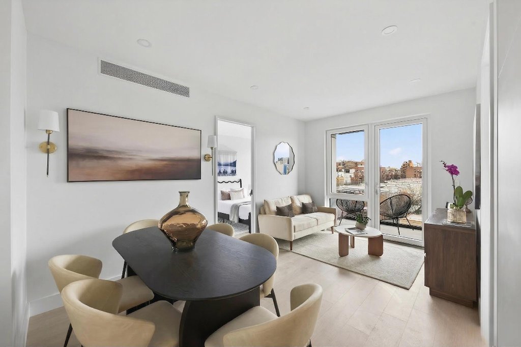 28-08 21st Street, Unit 2C photo 2