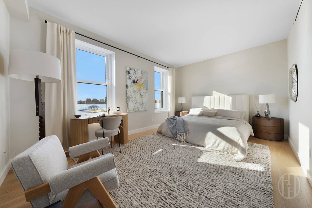 150 Barrow Street, Unit PENTHOUSE photo 10