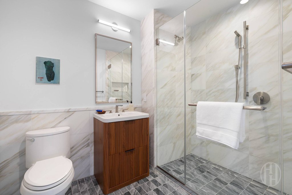 150 Barrow Street, Unit PENTHOUSE photo 15