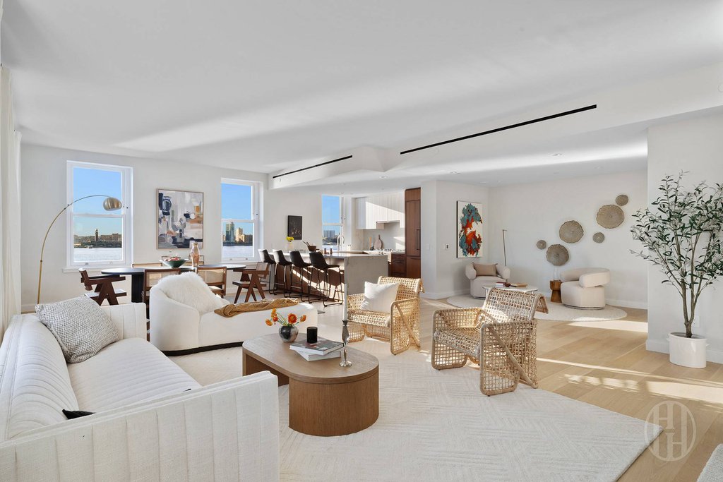 150 Barrow Street, Unit PENTHOUSE photo 18