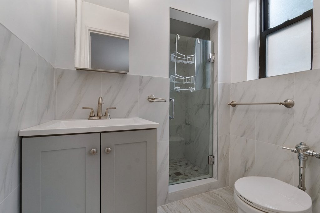 525 West 235th Street, Unit 2D photo 6