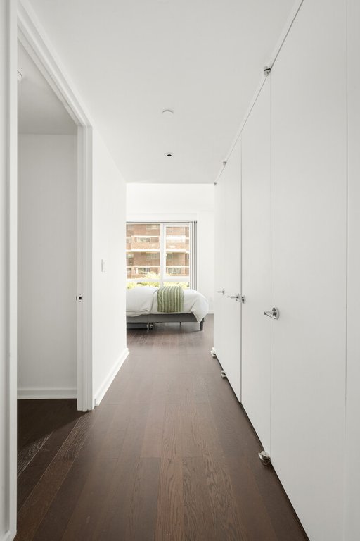 340 East 23rd Street, Unit 4L photo 5