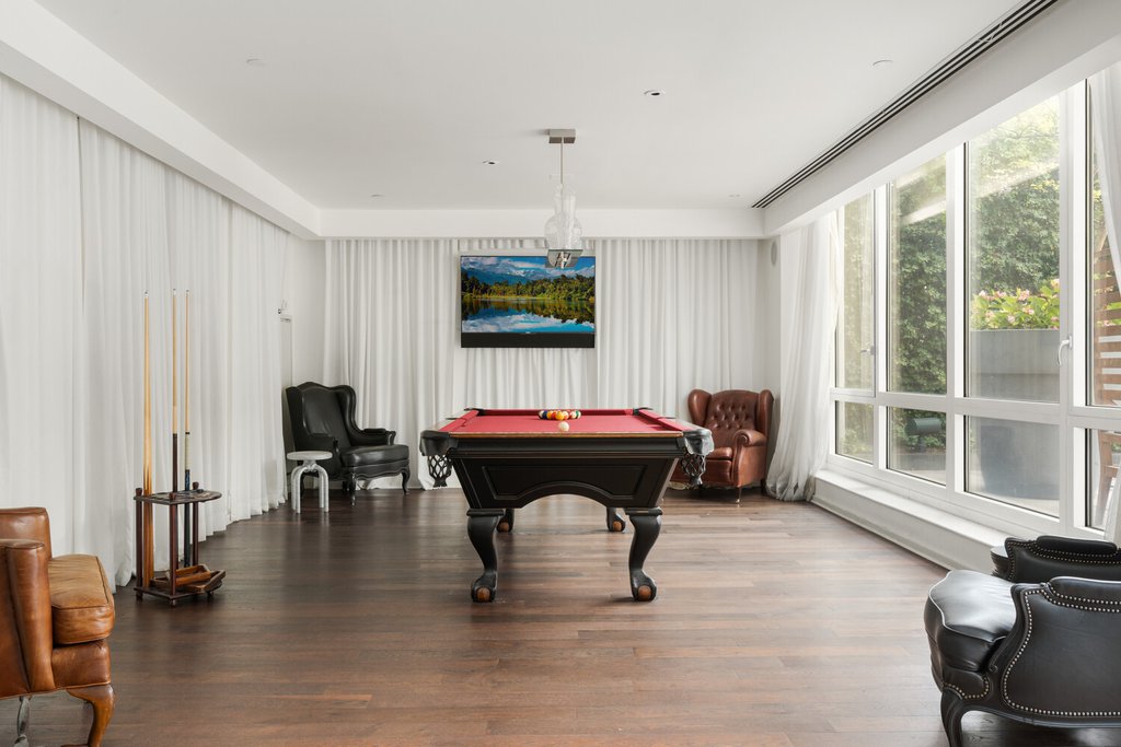 340 East 23rd Street, Unit 4L photo 9