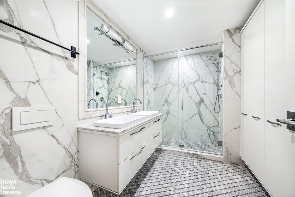 333 East 82nd Street, Unit 3A photo 9