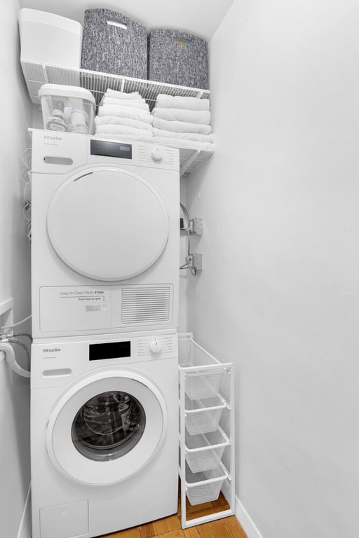 201 East 25th Street, Unit 9E photo 7