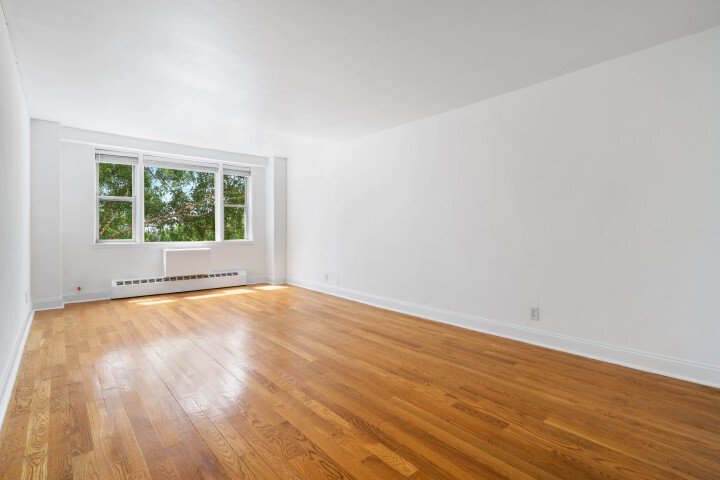 5700 Arlington Avenue, Unit 3N