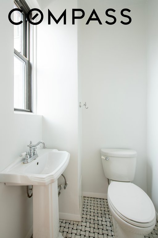 245 West 107th Street, Unit 8G photo 13
