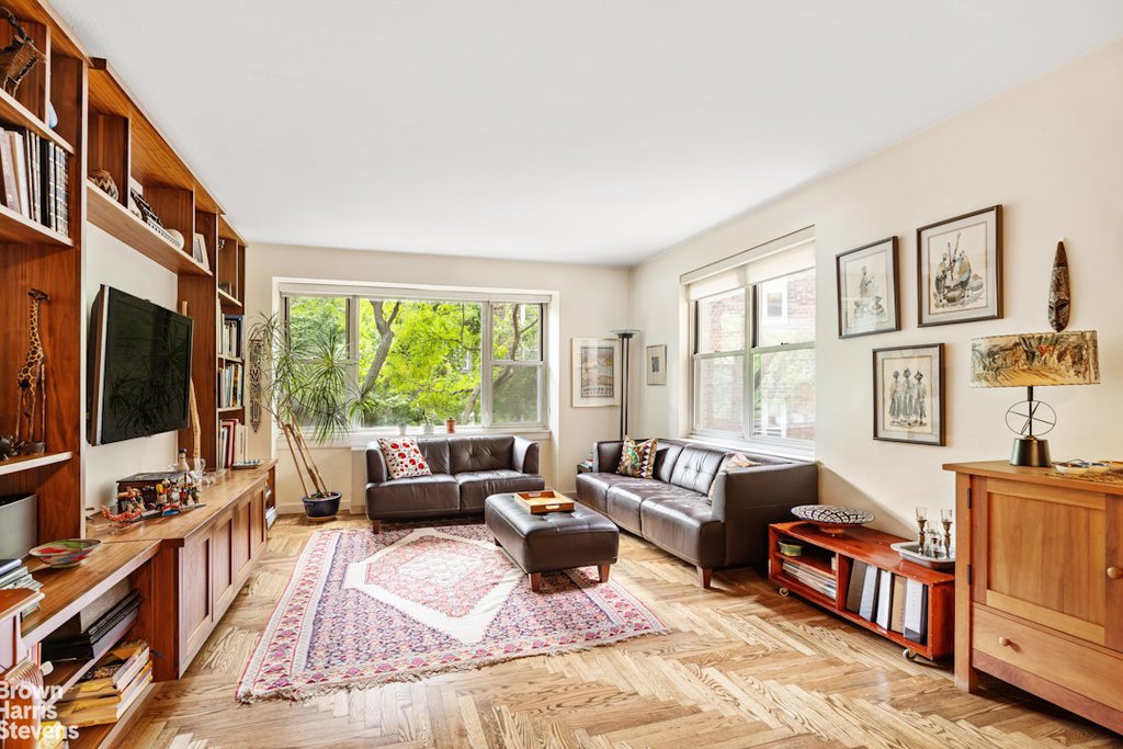 200 East End Avenue, Unit 3M