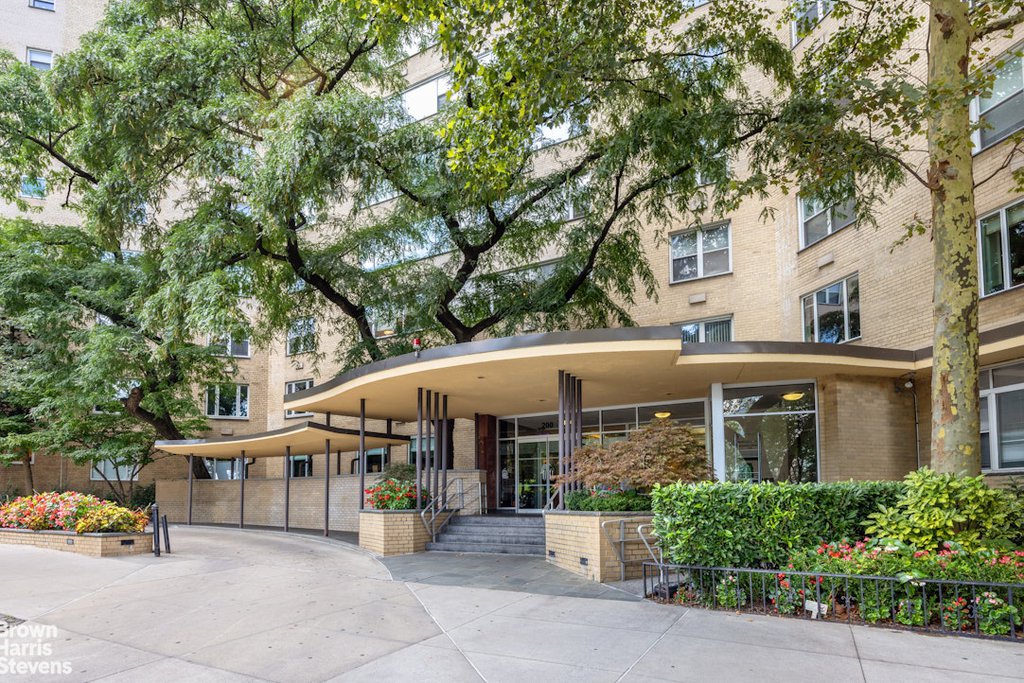 200 East End Avenue, Unit 3M photo 9