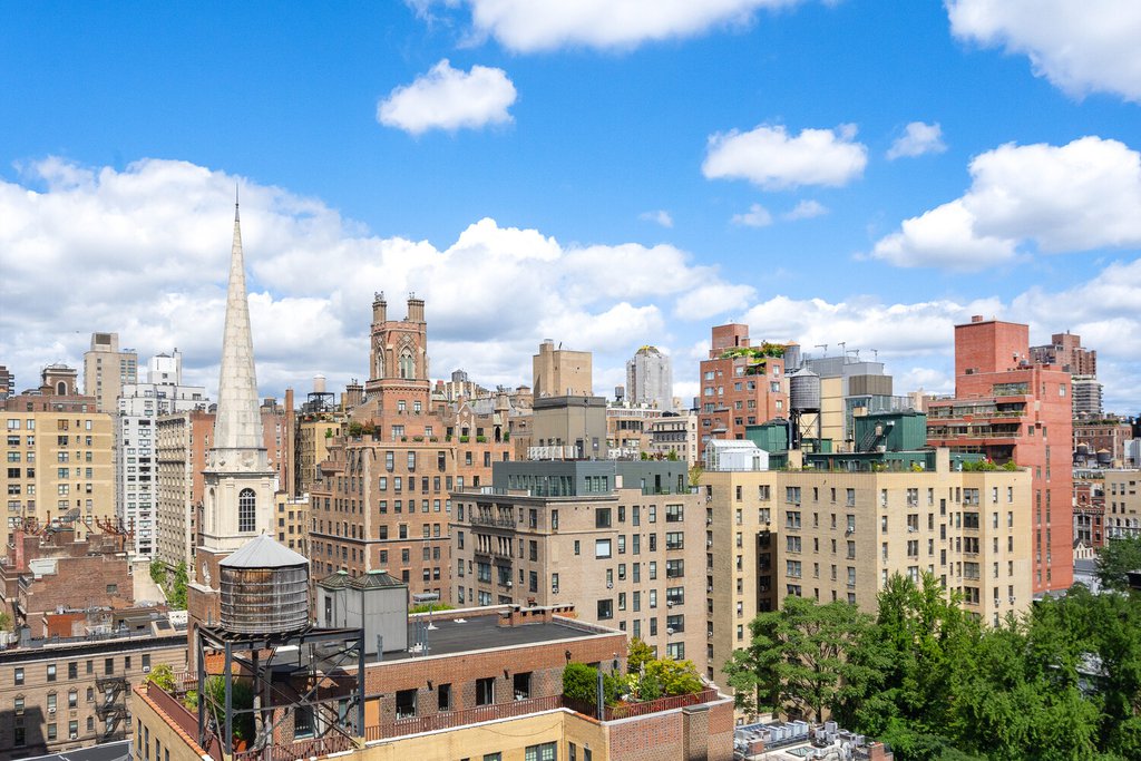 179 East 79th Street, Unit 16D photo 5