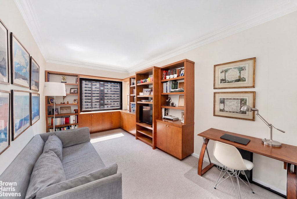 10 West 66th Street, Unit 27F photo 7
